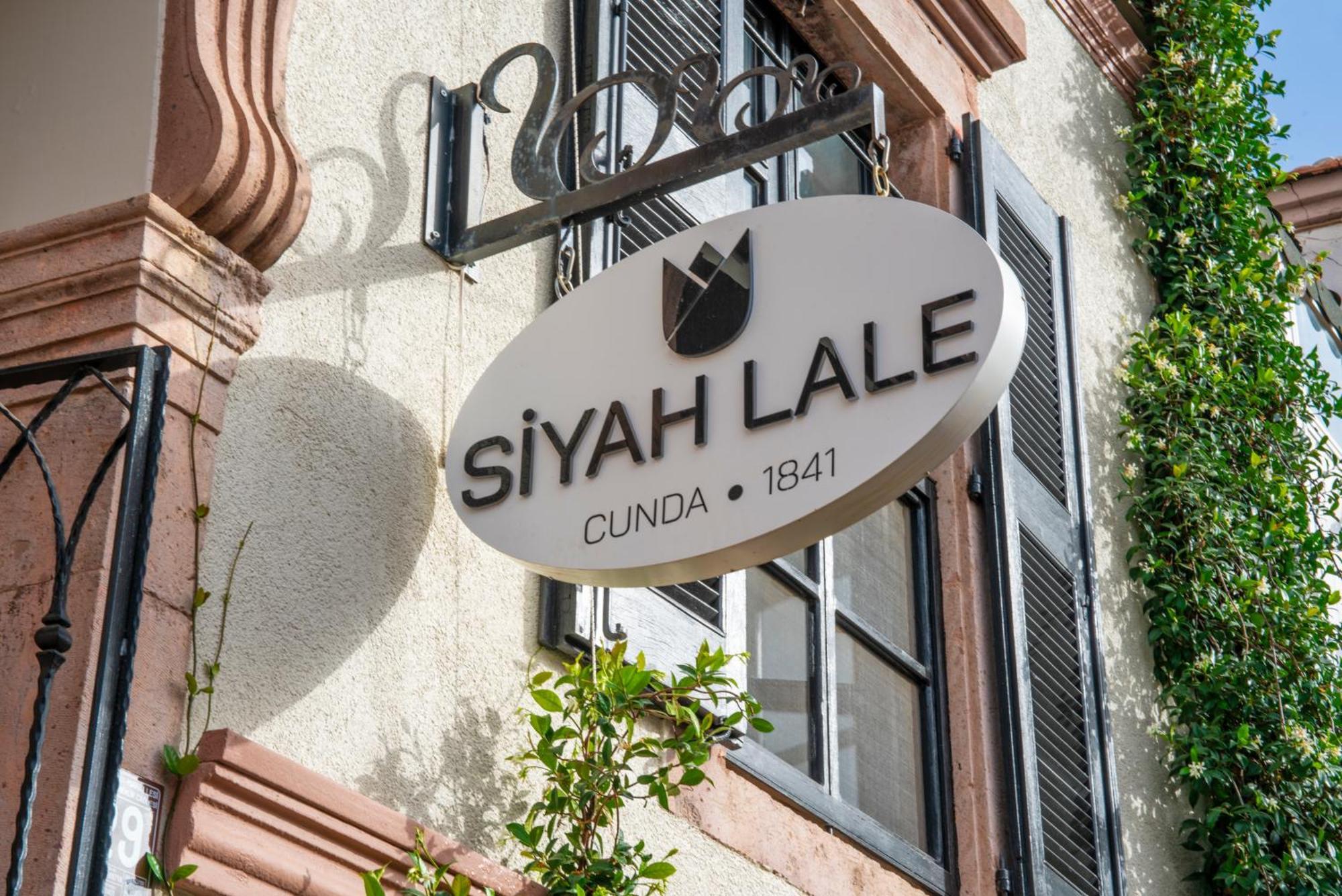 Siyah Lale Cunda 1841 (Adults Only) Hotel Ayvalı Buitenkant foto