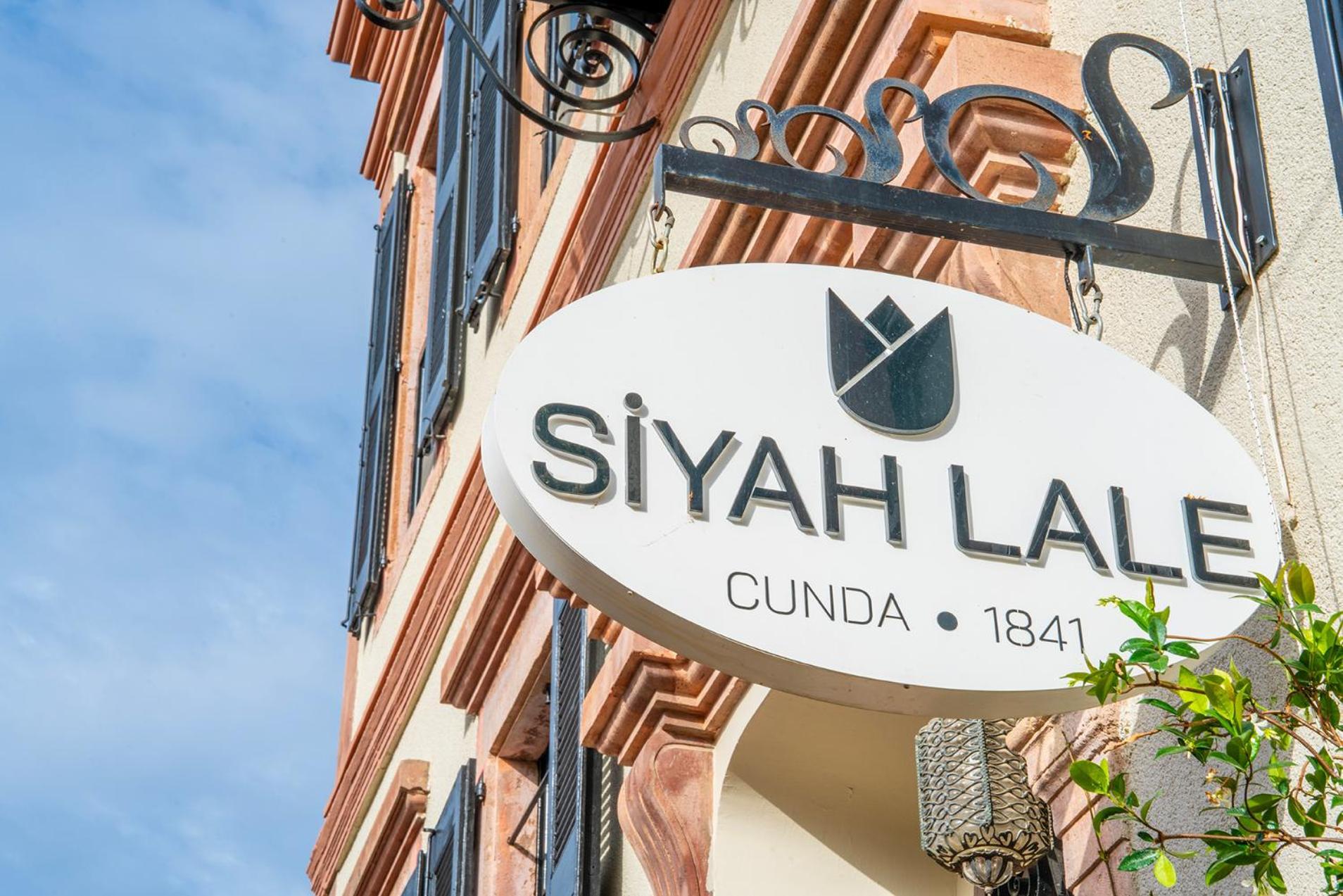 Siyah Lale Cunda 1841 (Adults Only) Hotel Ayvalı Buitenkant foto
