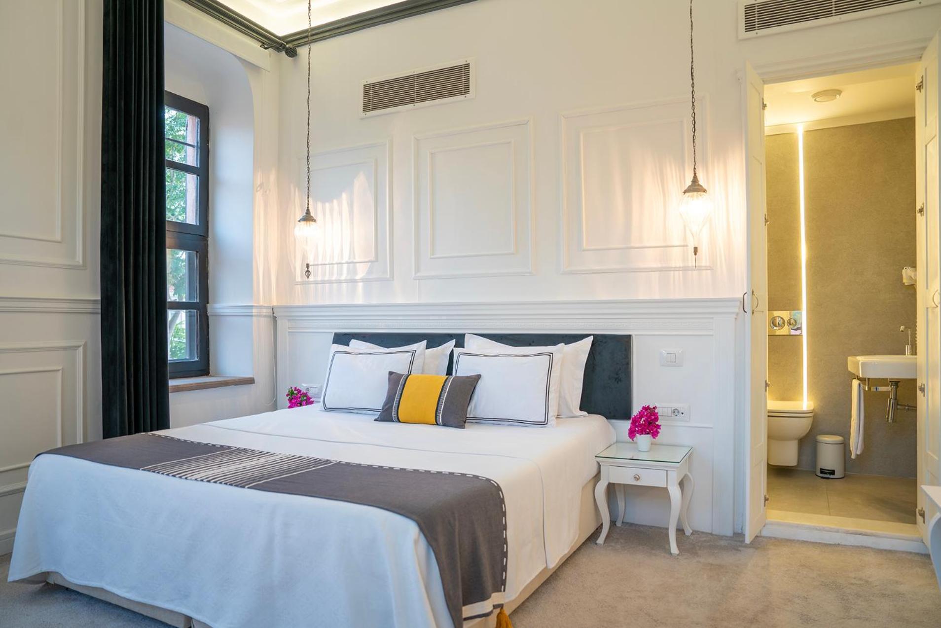 Siyah Lale Cunda 1841 (Adults Only) Hotel Ayvalı Buitenkant foto