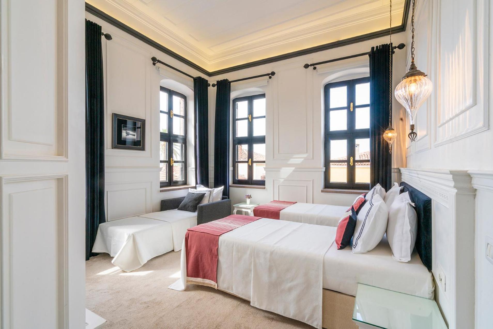 Siyah Lale Cunda 1841 (Adults Only) Hotel Ayvalı Buitenkant foto