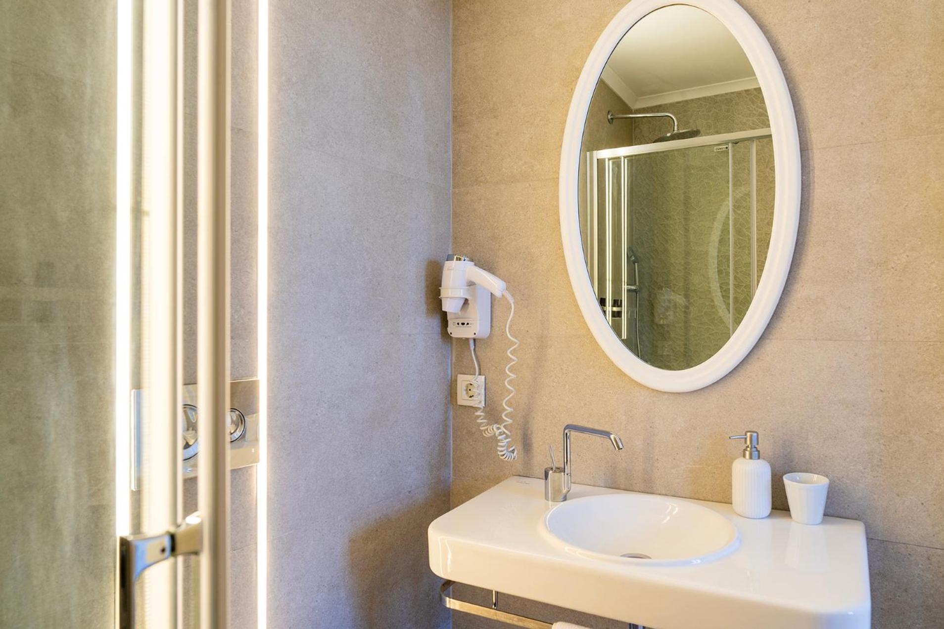 Siyah Lale Cunda 1841 (Adults Only) Hotel Ayvalı Buitenkant foto