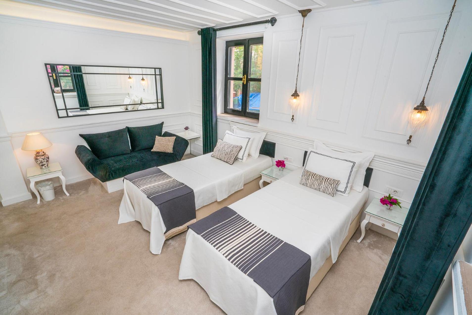 Siyah Lale Cunda 1841 (Adults Only) Hotel Ayvalı Buitenkant foto